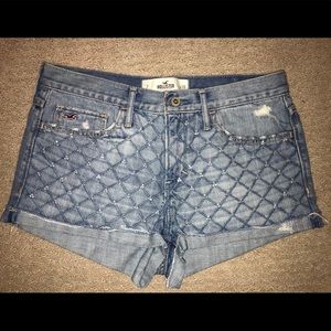 Cute Hollister Jean Shorts Size 7